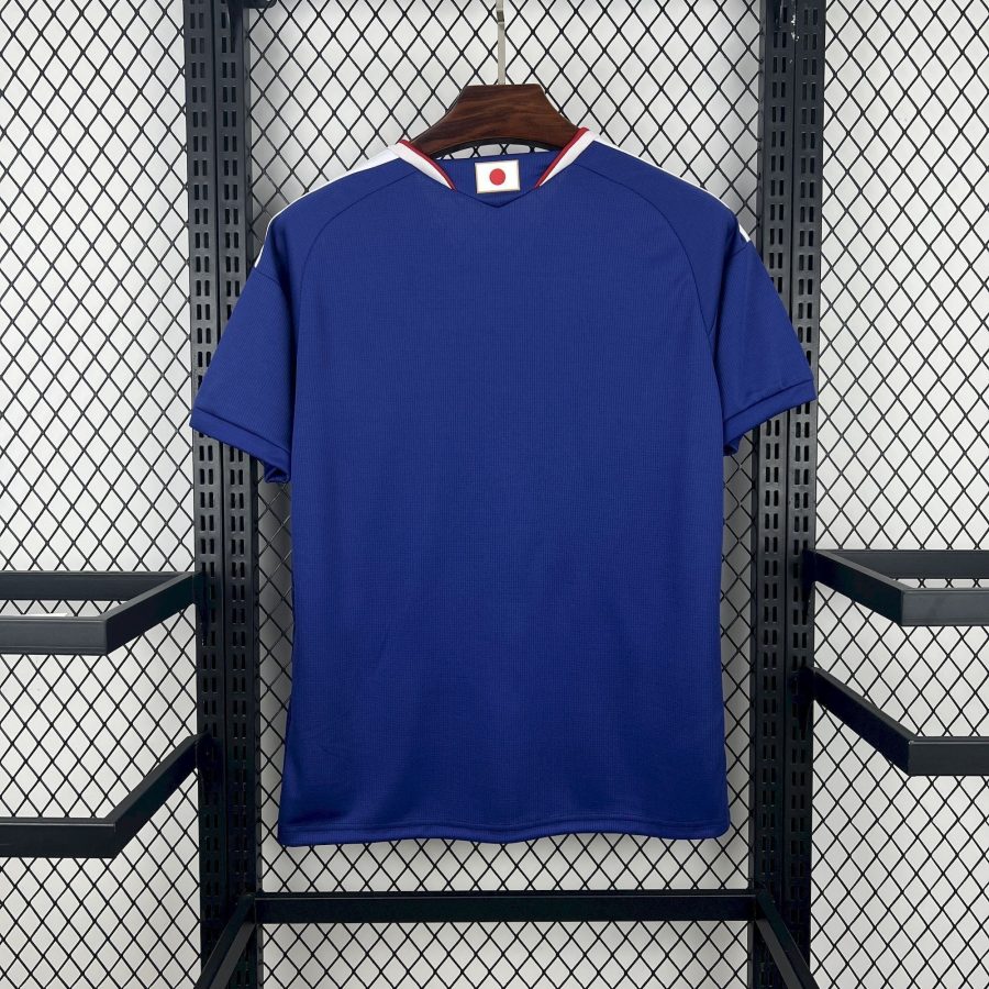 tenue-domicile-japon-2026-jersey-supporter-coupe-moderne-et-respirant Hjemmebanedragt Japan 2026 supportertrøje moderne og åndbar