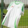 tenue-officielle-algerie-football-couleur-blanc-et-vert-2024-2025 officiel dragt Algeriet fodbold farve hvid og grøn 2024 2025