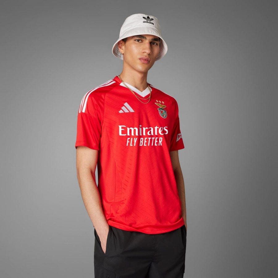 tenue-officielle-benfica-rouge-pour-supporter-version-home-2024-2025 officiel trøje Benfica rød til fan-version home 2024 2025