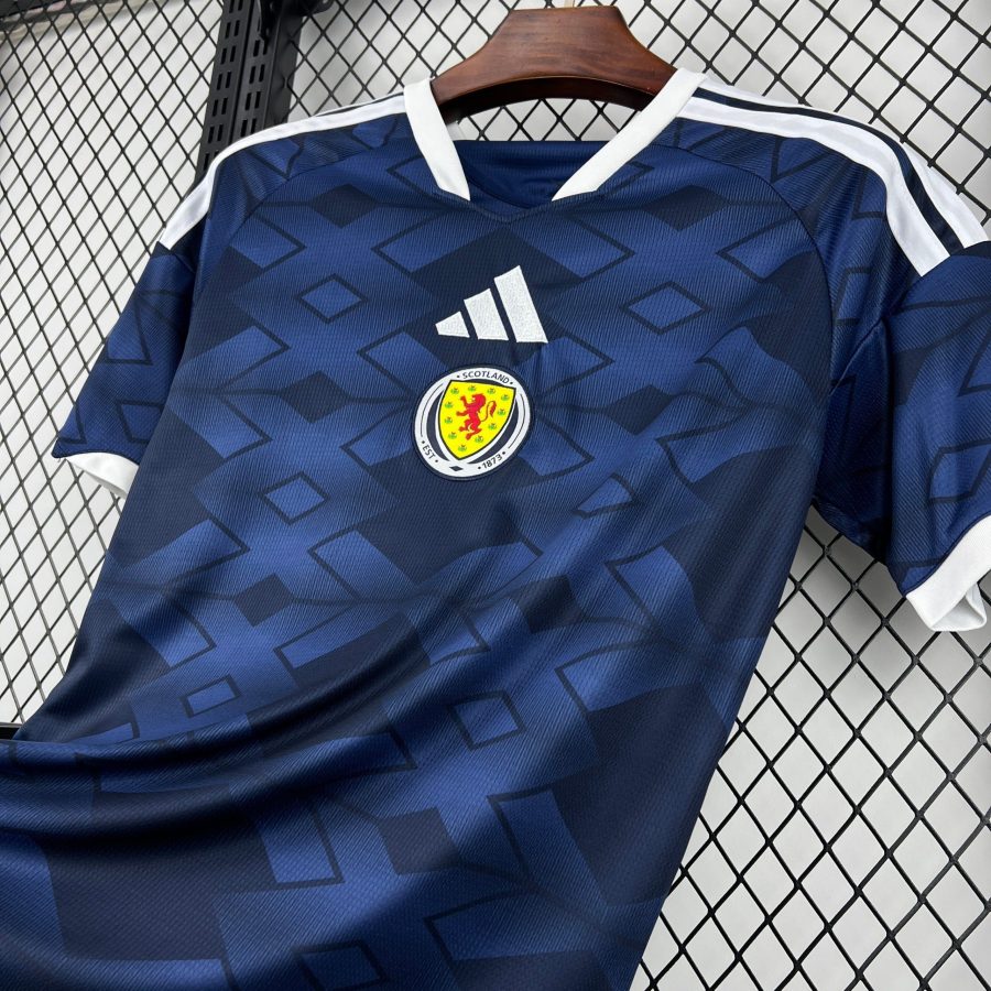 tenue-officielle-ecosse-bleu-marine-maillot-domicile-2026 officiel skotsk marineblå hjemmebanetrøje 2026