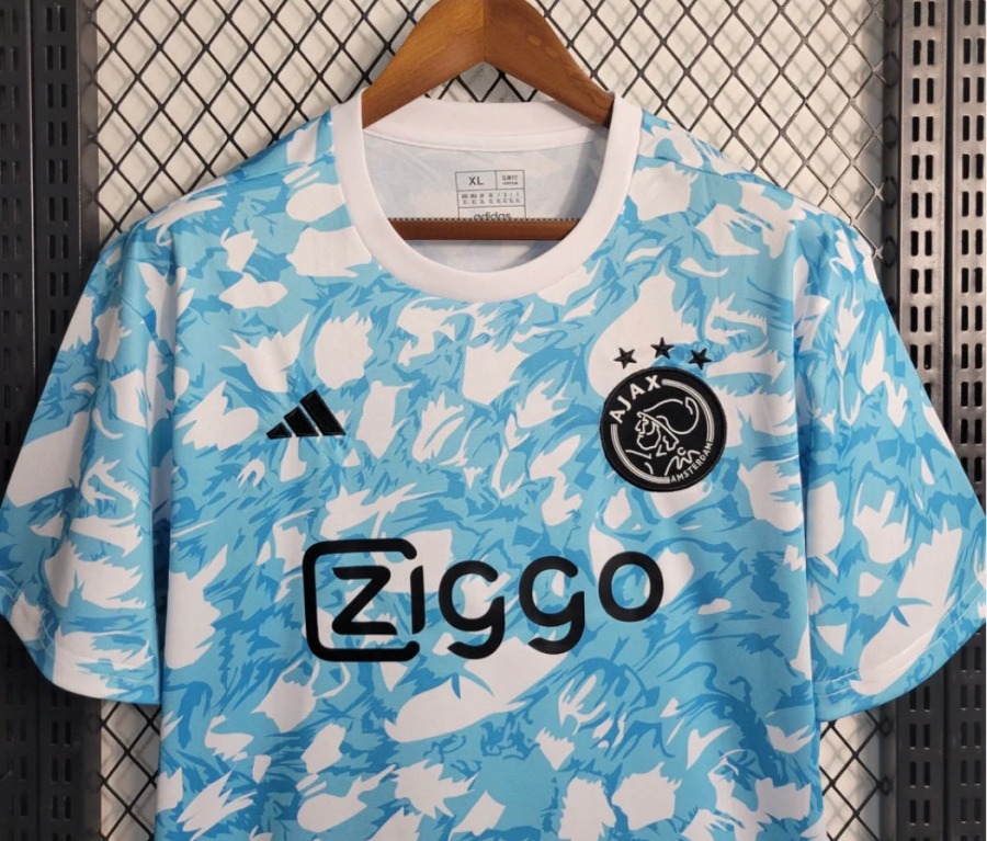 05AC2588-6818-43F6-B095-E24ADF88A9B7.jpg Fodboldtrøje Ajax Amsterdam Træning 2023/24