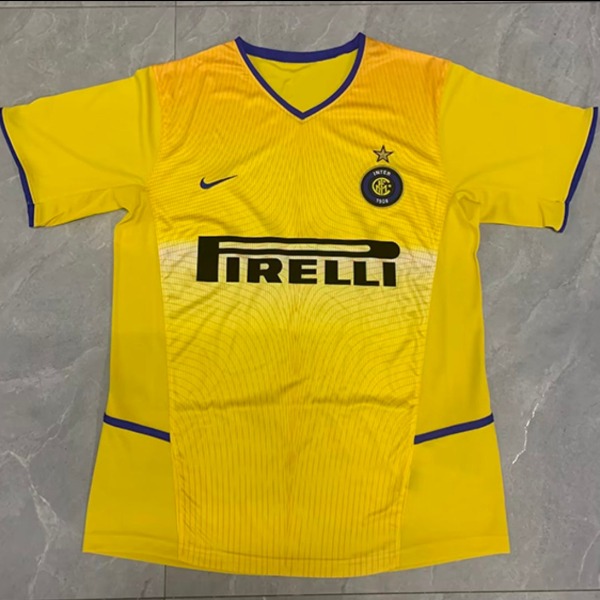 Fodboldtrøje Inter Milan Udebanetrøje 2002/03