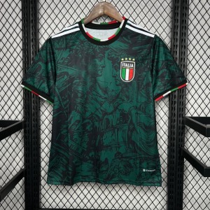 11f828f0fb9f81522acb2aad745793ee.jpg Fodboldtrøje Italien 24/25 Green Edition Premium