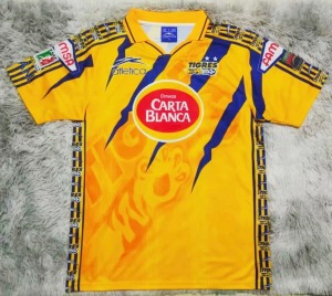 1D8DDBDE-6EBC-4E80-9824-0FADE4ACD486.jpg Fodboldtrøje Tigres 1997/98 Hjemmebanetrøje