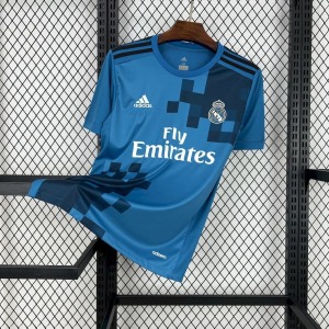 27515aa871afdf53c03f1d8e8826bf7e.jpg Real Madrid Retrotrøje 2017-2018