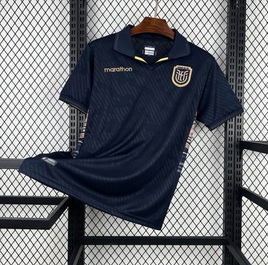 2CB67D3F-622B-4E19-9F0B-F653644B8E7F.jpg Ecuador Third-trøje 2026