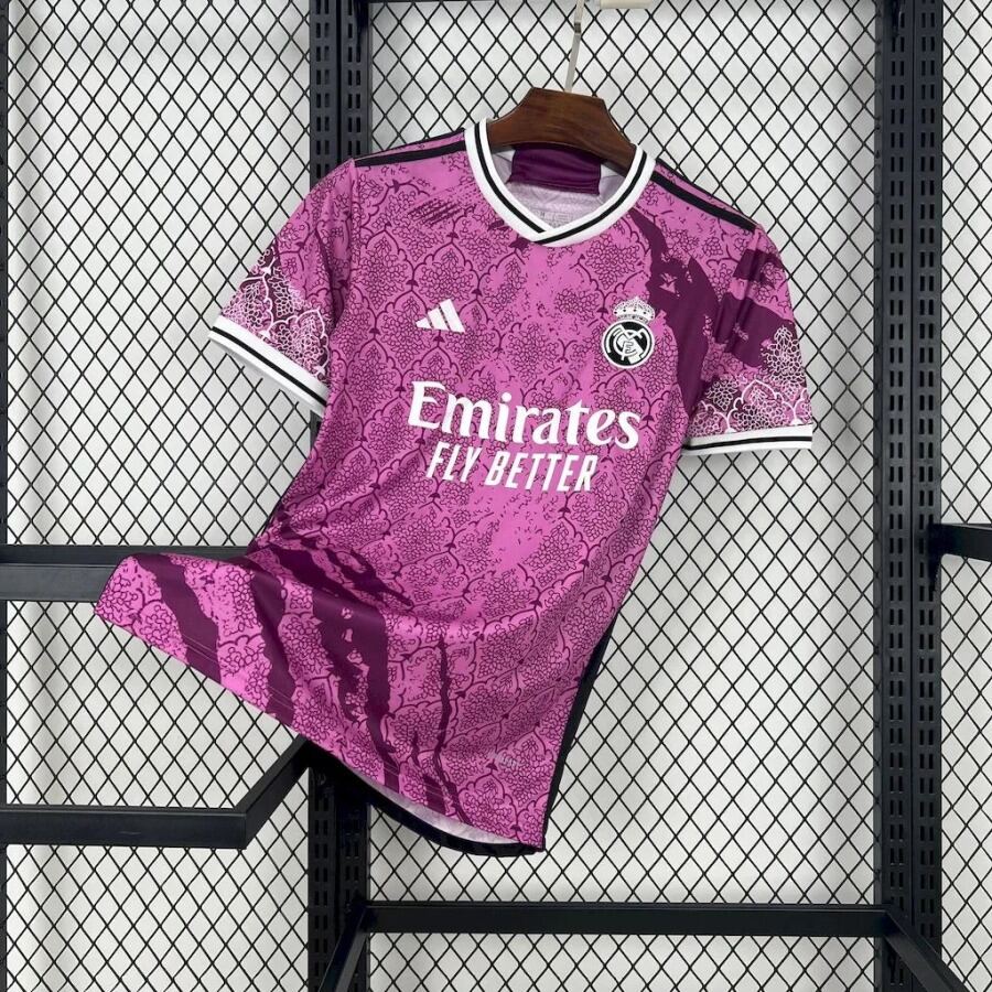 5b4d7563e9b8bd20f5cfddb6118006fe.jpg Real Madrid Concept Rosa Trøje 2024-25