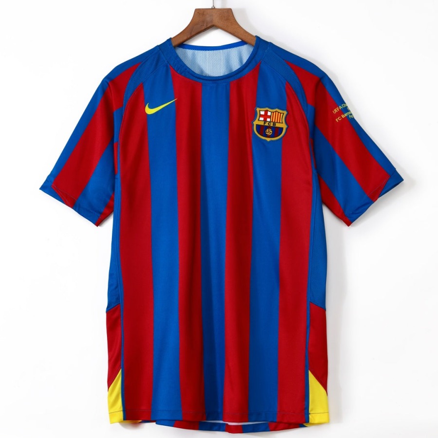 6820f0773a3f5c19d092849ed7d15a58.jpg Fodboldtrøje Barcelona Hjemmebane 2005-2006 Retro