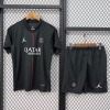 6ea4c9e921bacd15d5f6e9cf1639b4e3_104744bb-36c3-43f5-aea4-740fd8ff32ef.jpg Fodboldtrøje PSG Fjerde 2025/26 Voksen