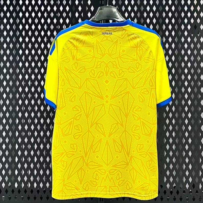 6ed1fd861da56ee17c1eae8b82568786.jpg Fodboldtrøje Ukraine Hjemmebanetrøje 2025/26