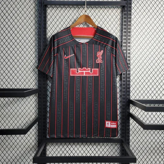 7253ea1f_540x_4a674714-3b69-4cf1-903b-e3d1754527ad.jpg Fodboldtrøje Liverpool 2023 Premium Streetwear