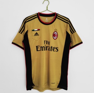 729B4289-A53C-4413-B39F-A7323FDB7EDB.jpg Fodboldtrøje AC Milan Udebanetrøje 2013/14
