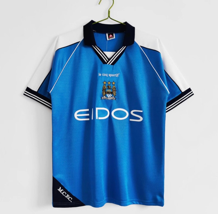 76A618C5-3802-432C-A5A4-71914A395FAB.jpg Fodboldtrøje Manchester City Hjemmebanetrøje 1999/2000