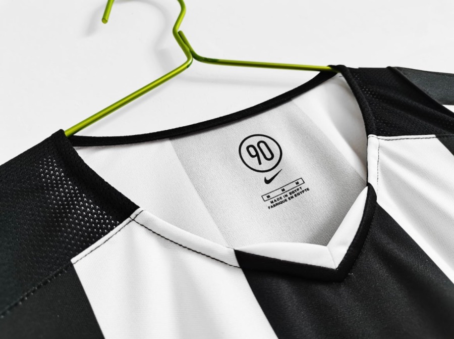 Juventus Hjemmebanetrøje 2004/05