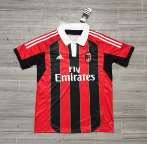 923B0618-3B89-44EC-A4CF-2008A4EA600F.jpg AC Milan Hjemmebanetrøje 2012/13
