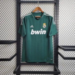 94136901_540x_86e58f9d-4732-4c6d-bb4c-27c7854e14f5.jpg Real Madrid Retro 2012-2013