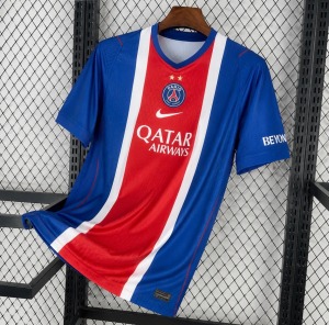 A5B91A66-0F9E-42D5-BD90-4647107D4396-1.jpg PSG Hjemmebanetrøje 2026/27 2 Stjerner