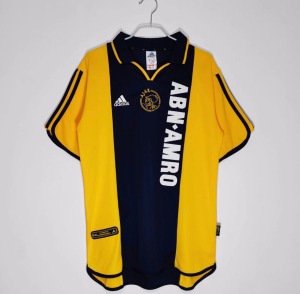 BA800827-D3B3-4C05-92C3-260D175808B8.jpg Ajax Amsterdam Udebanetrøje 2000/01