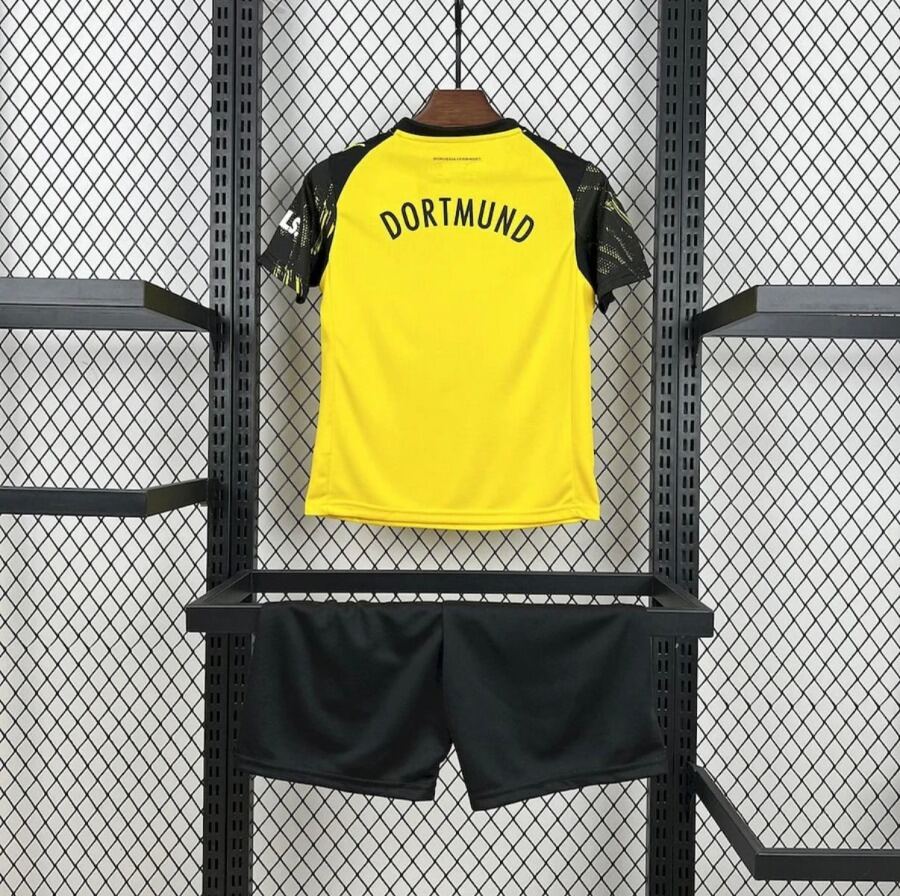 BC30C7C4-EC61-459B-A5A9-137558B0FC07.jpg BVB Dortmund Hjemmebanetrøje 2025/26 Børn