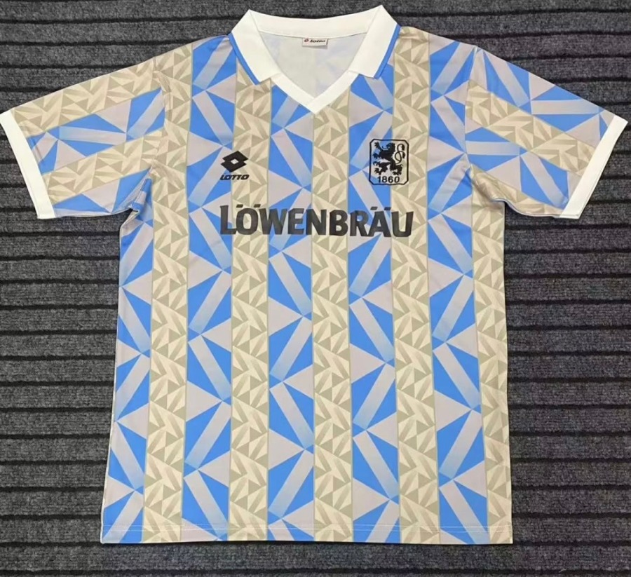 C94FF5F9-489D-4BC5-88BC-E4B55A5A634A.jpg Fodboldtrøje TSV 1860 München Hjemmebanetrøje 1992/93
