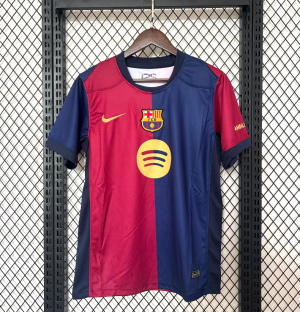 Captured_ecran2024-08-08a18.37.44_156a603c-8950-4571-b740-9b4a30738ba8.png Barcelona Fodboldtrøje 2024/25 Klassisk