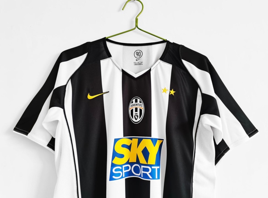 Juventus Hjemmebanetrøje 2004/05