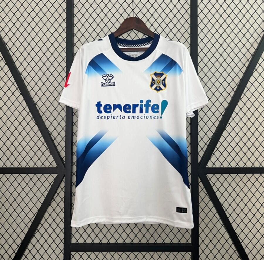F4188A71-7F80-40F9-B472-050877BC5A39.jpg Fodboldtrøje Tenerife Hjemmebane 2024/25