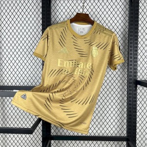 a3e63a1f_6ab03e15-c3a8-472d-bb2f-8267240dac87.jpg Real Madrid Træningstrøje 2025-26