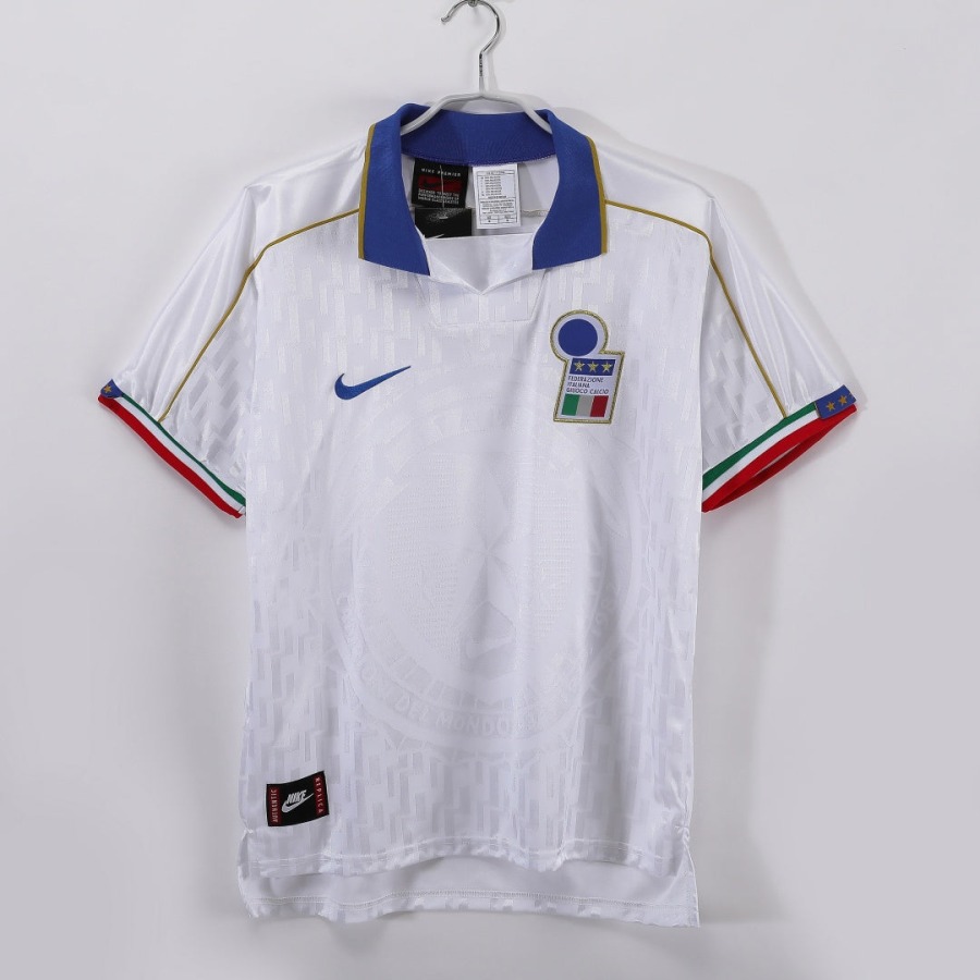 a52e1a36fa6824167c462d27ee23b43e.jpg Fodboldtrøje Italien Udebanetrøje 1995 Retro