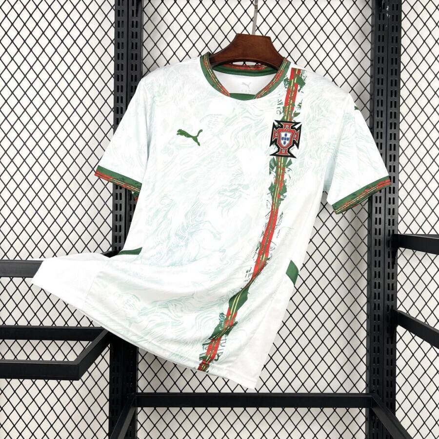 ab386511f69428a5ee4ee858ad18fa81.jpg Fodboldtrøje Portugal 26/27 Special Edition White