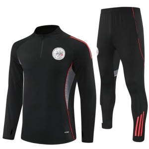 cd30a7482a0665f1a2b0bc10debcf8da.jpg Ajax 2025/26 Sort Premium Trøje
