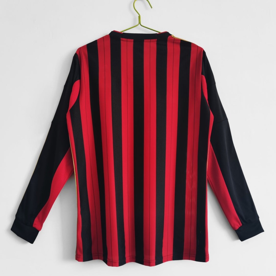 d9fb6487a24a83b64beeab8ebddc61a0.jpg Fodboldtrøje AC Milan Hjemmebanetrøje 2013-2014 Lange Ærmer Retro