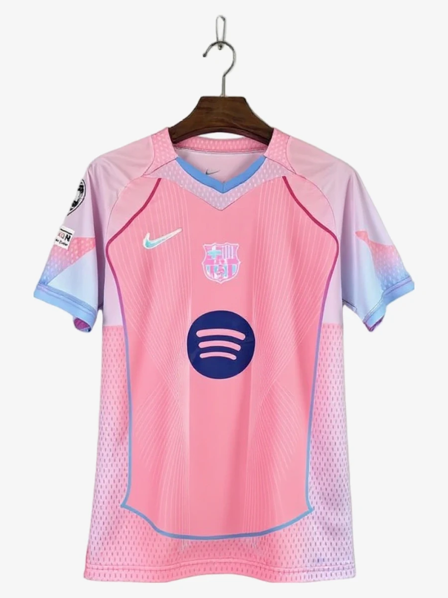 maillot-fc-barcelone-edition-rose-2025-2026 studio v12 Fodboldtrøje FC Barcelone Edition Rosa 2025-2026