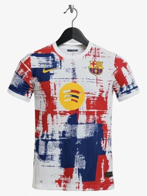 maillot-fc-barcelone-special-2025-2026 studio v12 Fodboldtrøje FC Barcelone Special 2025-2026