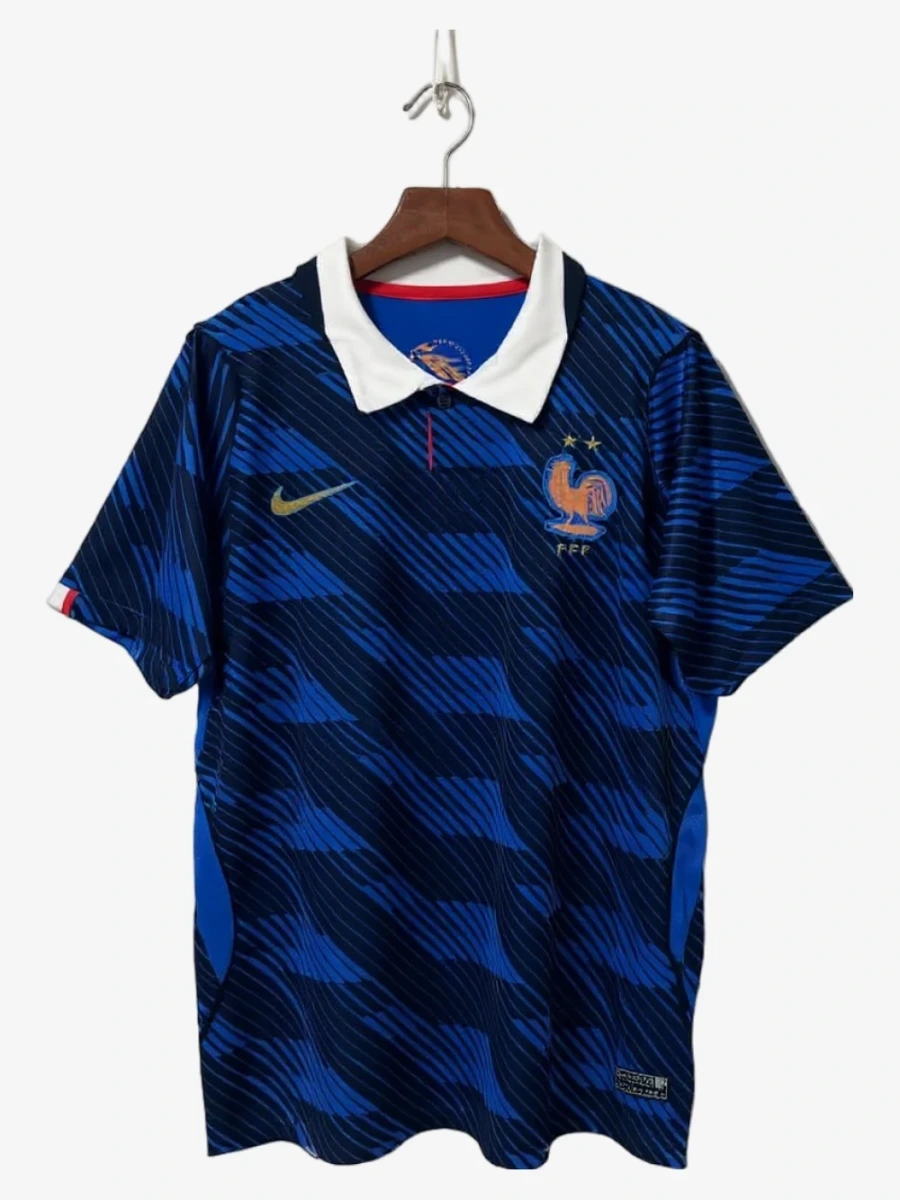 maillot-france-domicile-2026-adult studio v12 Fodboldtrøje Frankrig Hjemmebane 2026 Voksen