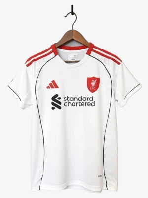 maillot-liverpool-exterieur-2025-2026 studio v12 Fodboldtrøje Liverpool Udebanetrøje 2025-2026