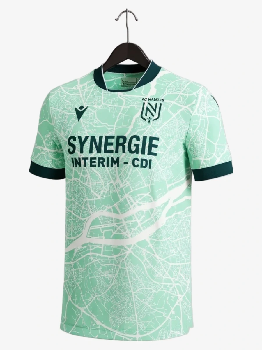 maillot-nantes-exterieur-2025-2026 studio v12 Fodboldtrøje Nantes Udebanetrøje 2025-2026