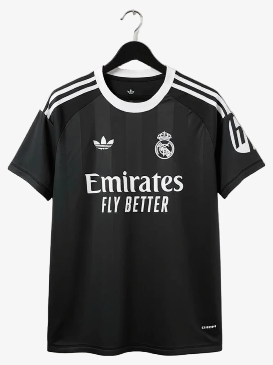 maillot-real-madrid-edition-gardien-noir-2025-2026 studio v12 Fodboldtrøje Real Madrid Edition Målmand Sort 2025-2026